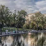 Chaleureux Artistique Quartier Gare Du Nord - Gare De L'est Et Grands Boulevards Appartamento